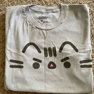 Pusheen Grey (SIZE MED) T-Shirt